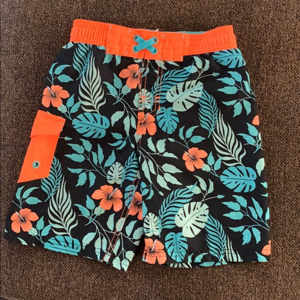 Cat & Jack Boys bathing suit- S 6/7